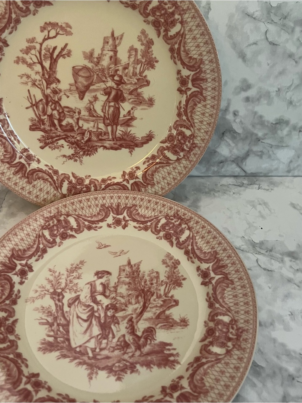Vintage I Godinger Co Provence Red/Pink Toile Dinner Plates Set of 2